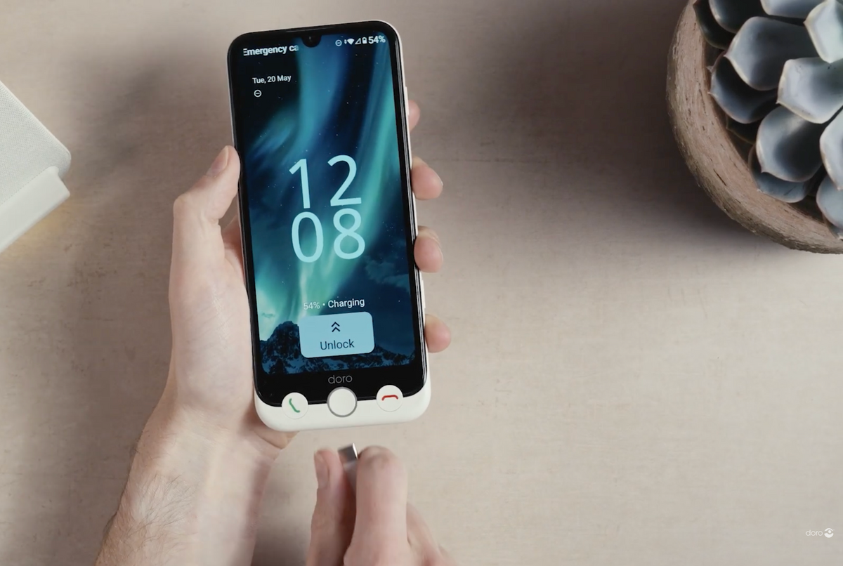 How to Charge Your Doro Aurora Smartphone
